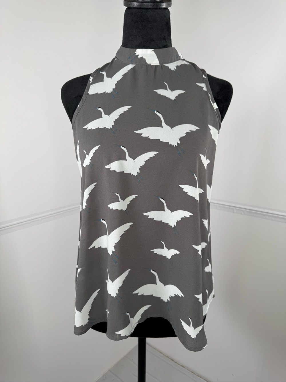 LOFT Gray Crane Bird Print Sleeveless Mock Neck Top Size XSP